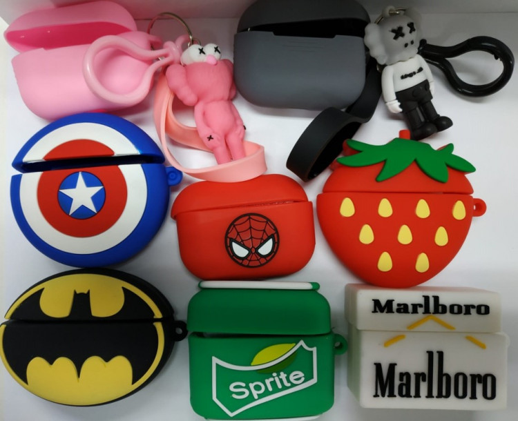 Силиконовый чехол для AirPods pro тематические разноцветный